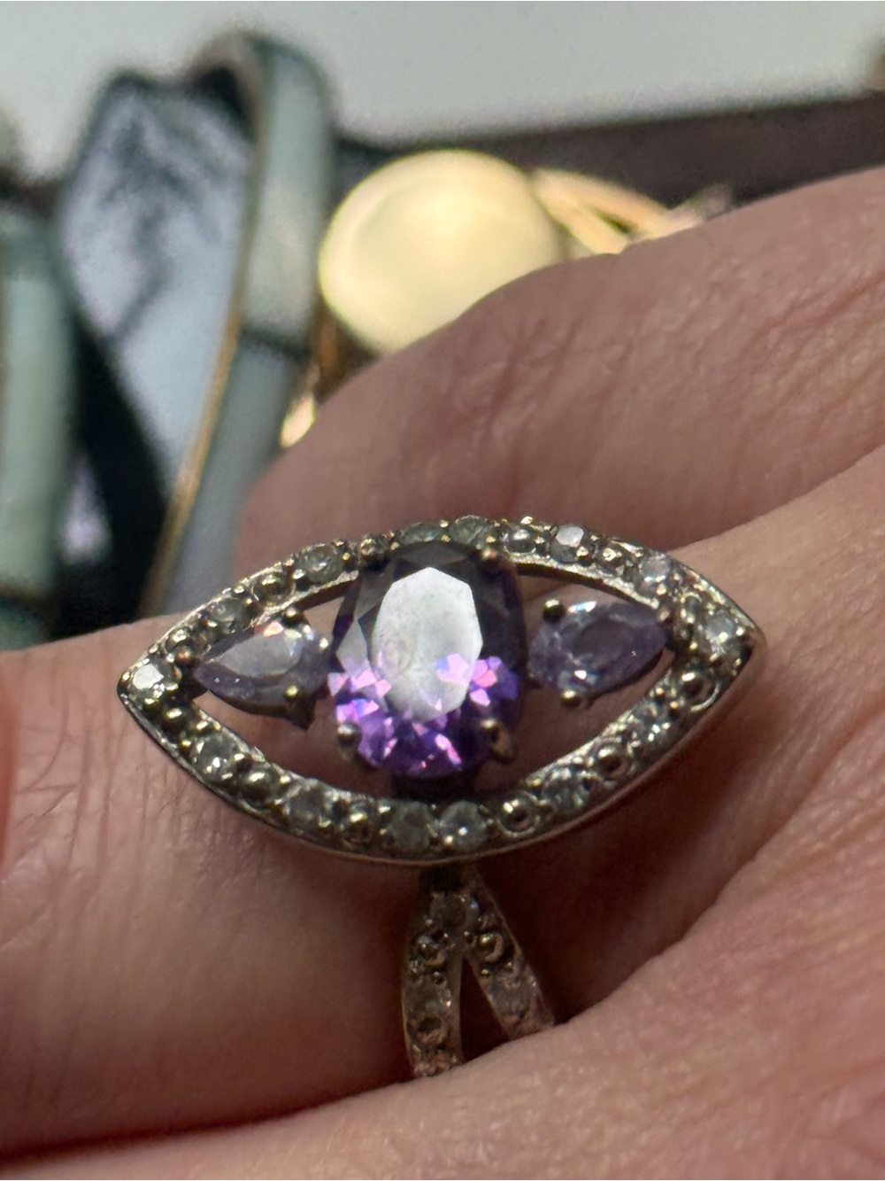 Vintage- Amethyst Tanzanite Stone Halo Ring 925